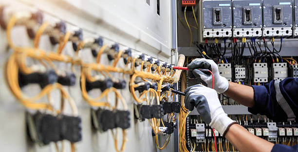 Professional Electrician technician working in Norwood, PA